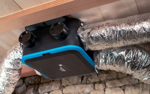 VMC double flux ventilation mécanique contrôlée installation gaine air intérieur qualité maison Lyon appartement après isolation obligatoire MaPrimeRénov aide 2500 euros entreprise RGE oneiso